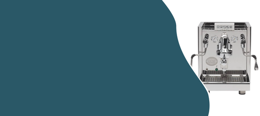 ECM Elektronika Profi halfautomatische espressomachine met programmeerbare knoppen en professioneel RVS design, ideaal voor serieuze thuisbarista’s.