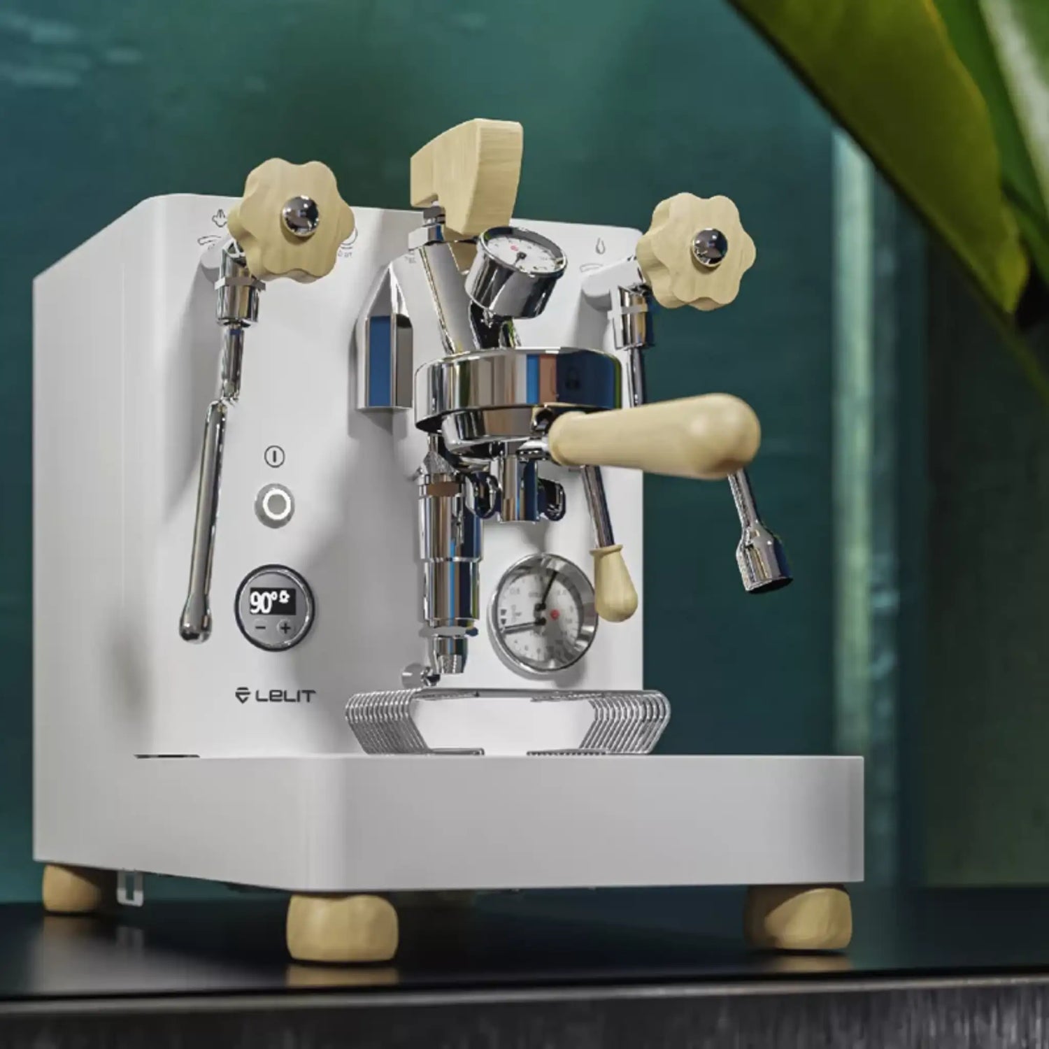 Lelit espressomachine waarop een prive barista workshop aan huis gegeven wordt.
