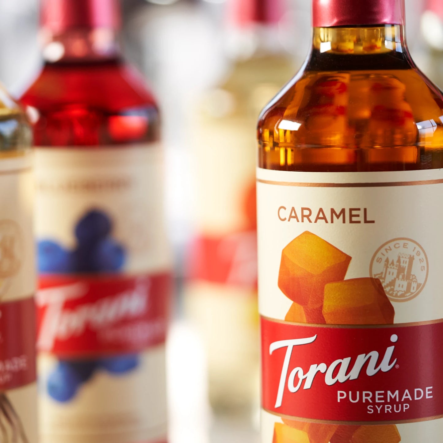 Torani Caramel koffiesiroop in Nederland kopen? Deze caramel siroop voor in de koffie is Pure Made en dus zonder kunstmatige smaakstoffen of conserveermiddelen 3